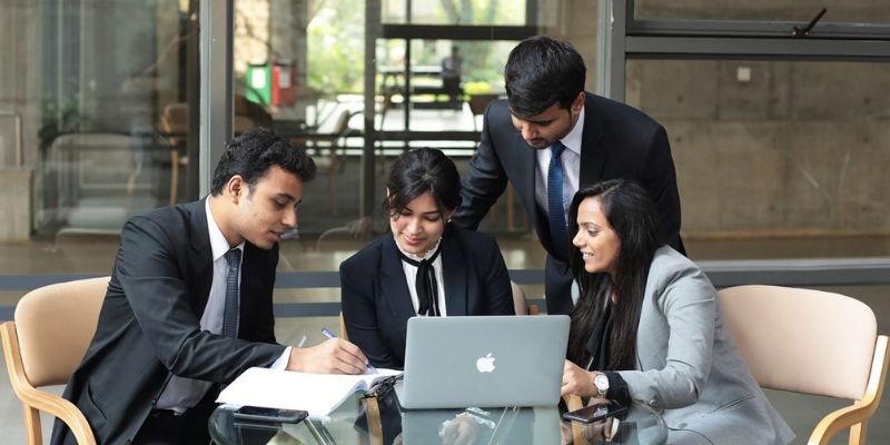 Online MBA for Working Professionals in India 2026-26: Best Universities, Fees & Placements